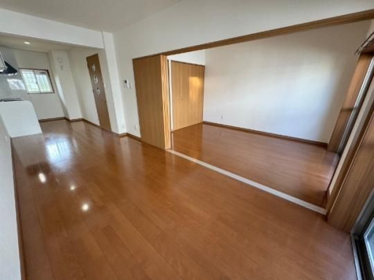 �y���̑��z�@���r���O
