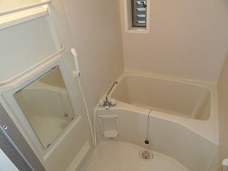 �y���̑��z�@�o�X�^�V�����[