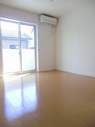 �y���̑��z�@���r���O