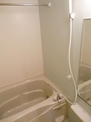 �y���̑��z�@�o�X�^�V�����[