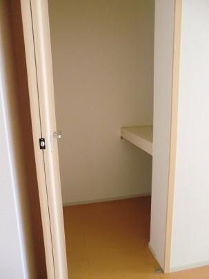 �y���̑��z�@���̑������E�X�y�[�X