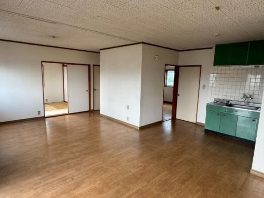 �y���̑��z�@���r���O