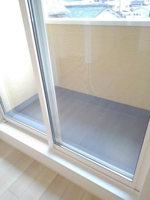 �y���̑��z�@�o���R�j�[