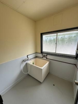 �y���̑��z�@�o�X�^�V�����[