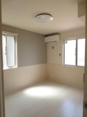 �y���̑��z�@106�@�G�A�R���Ɩ��t�m��