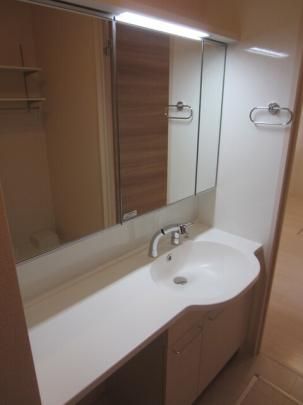 �y���̑��z�@105�@�������ʉ��ϑ�
