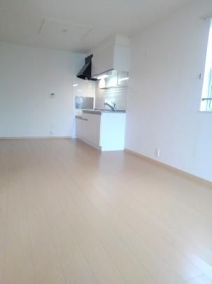 �y���̑��z�@���r���O