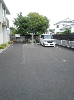 �y���̑��z�@���ԏ�