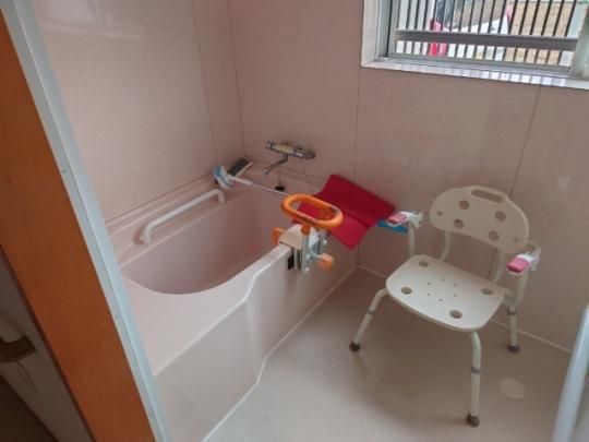 �y���̑��z�@�o�X�^�V�����[