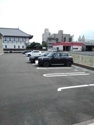�y���̑��z�@���ԏ�
