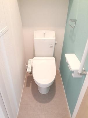 �y���̑��z�@�g�C��