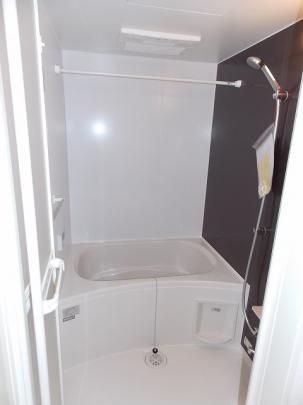 �y���̑��z�@�o�X�^�V�����[