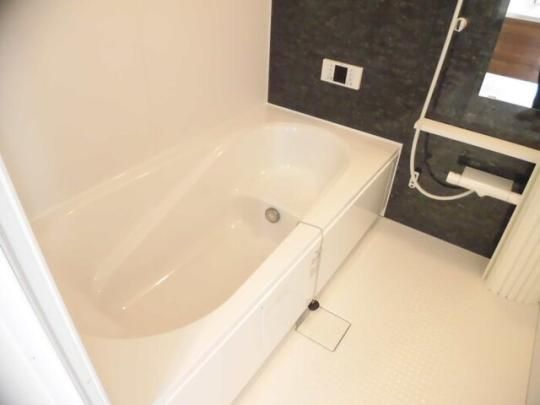 �y���̑��z�@105�@�o�X���[��