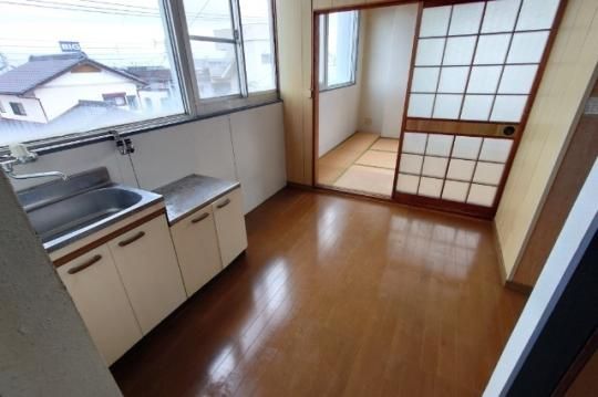 �y���̑��z�@�L�b�`��