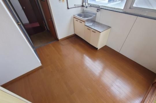 �y���̑��z�@���r���O