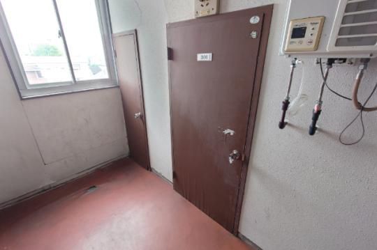 �y���̑��z�@�G���g�����X