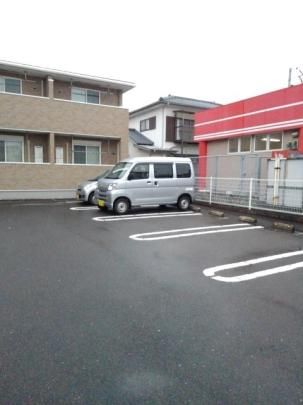 �y���̑��z�@���ԏ�