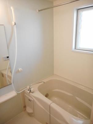 �y���̑��z�@�o�X�^�V�����[