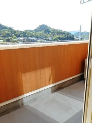 �y���̑��z�@�o���R�j�[