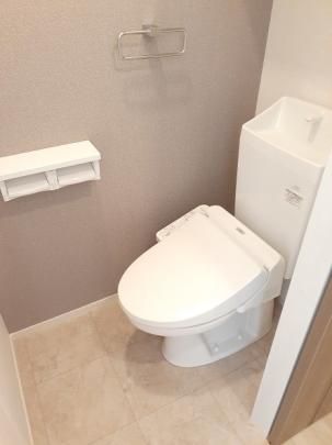 �y���̑��z�@�g�C��