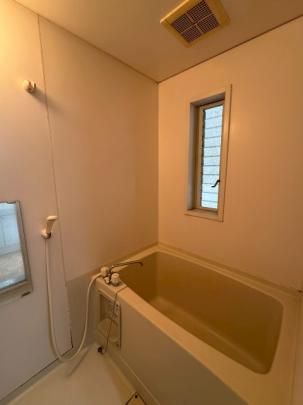 �y���̑��z�@�o�X�^�V�����[