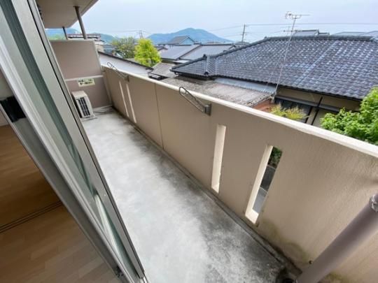 �y���̑��z�@�o���R�j�[