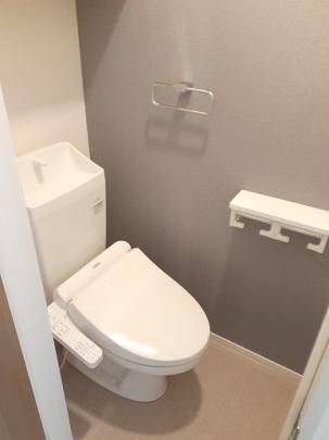 �y���̑��z�@�g�C��