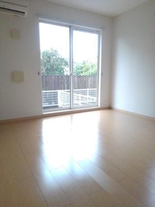 �y���̑��z�@���r���O