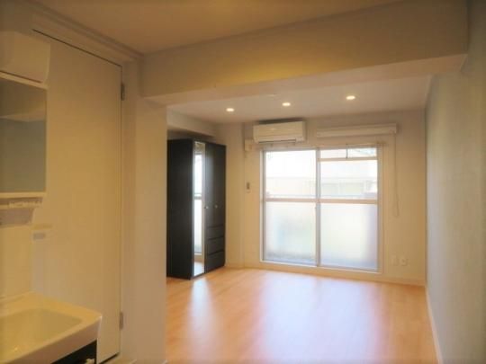 �y���̑��z�@���r���O