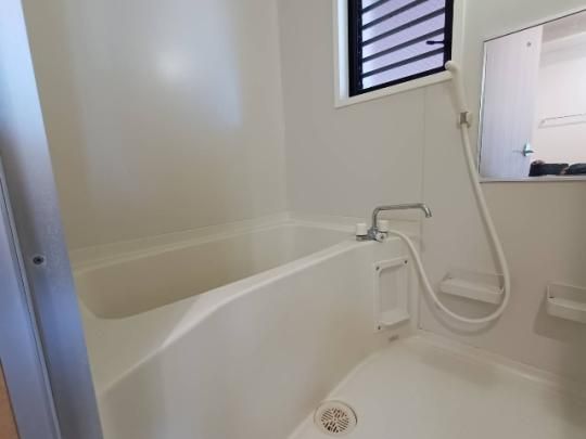 �y���̑��z�@�o�X�^�V�����[