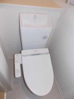 �y���̑��z�@�g�C��