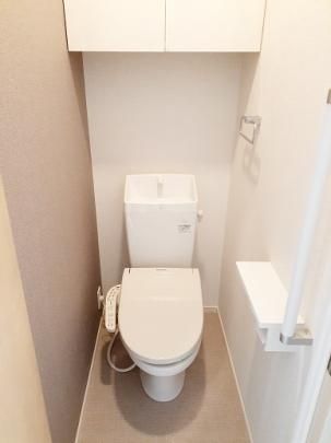 �y���̑��z�@�g�C��
