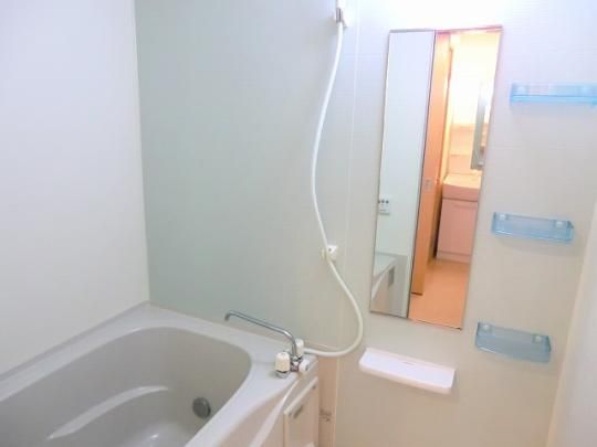 �y���̑��z�@�o�X�^�V�����[