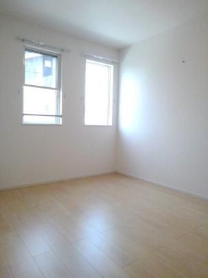 �y���̑��z�@���̑������E�X�y�[�X