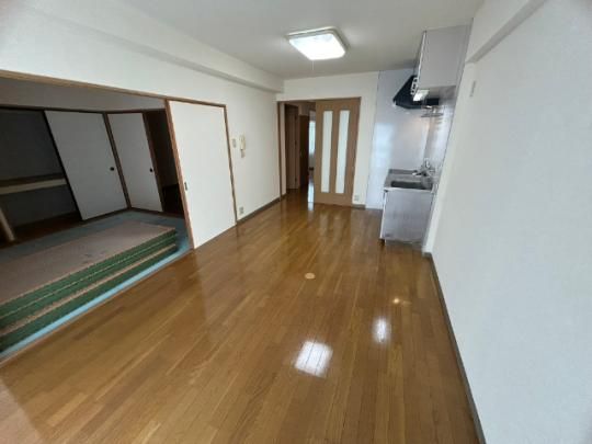 �y���̑��z�@���r���O