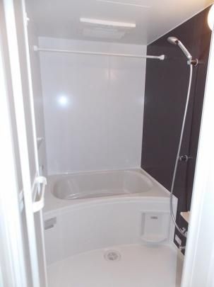 �y���̑��z�@�o�X�^�V�����[