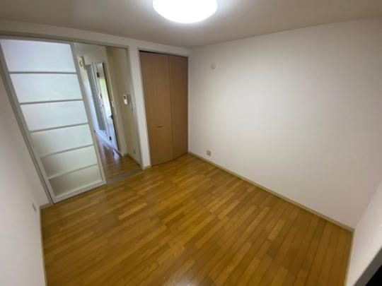 �y���̑��z�@���r���O