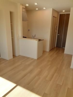 �y���̑��z�@���r���O