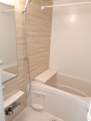 �y���̑��z�@�o�X�^�V�����[