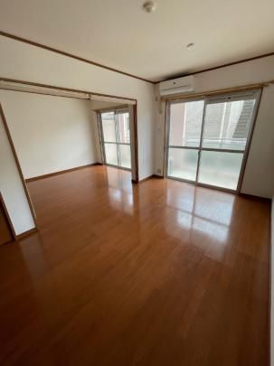 �y���̑��z�@���r���O