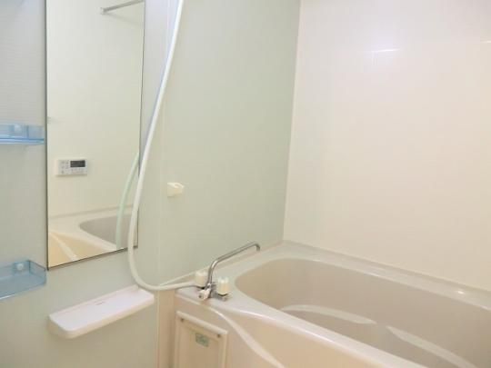 �y���̑��z�@�o�X�^�V�����[