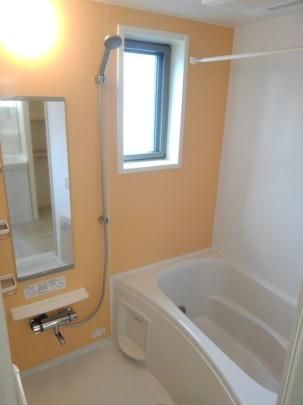 �y���̑��z�@�o�X�^�V�����[