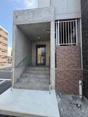 �y�����O�ρz�@�G���g�����X