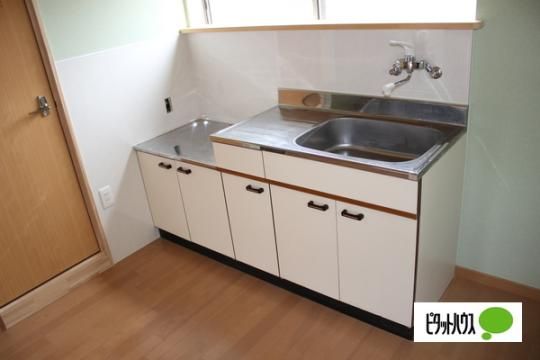 �y���̑��z�@�L�b�`��