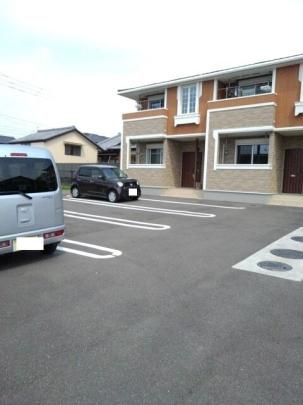 �y���̑��z�@���ԏ�