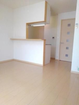 �y���̑��z�@���r���O