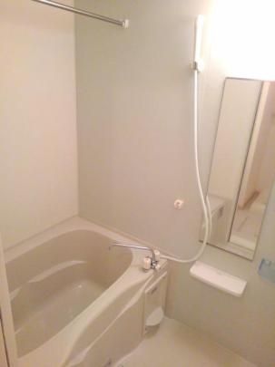 �y���̑��z�@�o�X�^�V�����[