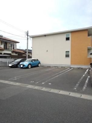 �y���̑��z�@���ԏ�