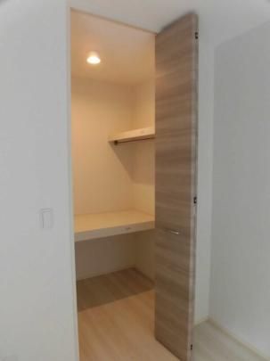 �y���̑��z�@103�@�E�H�[�N�C���N���[�[�b�g