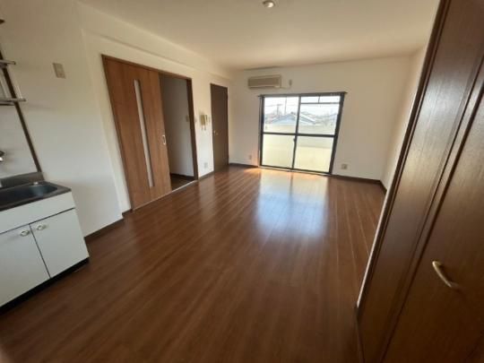 �y���̑��z�@���r���O